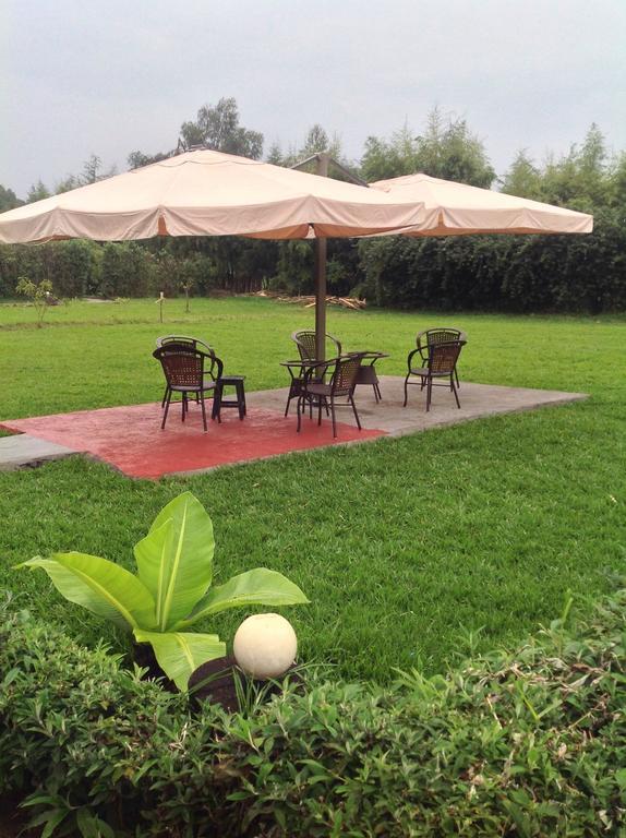 Le Bambou Gorilla Lodge Kinigi Екстериор снимка