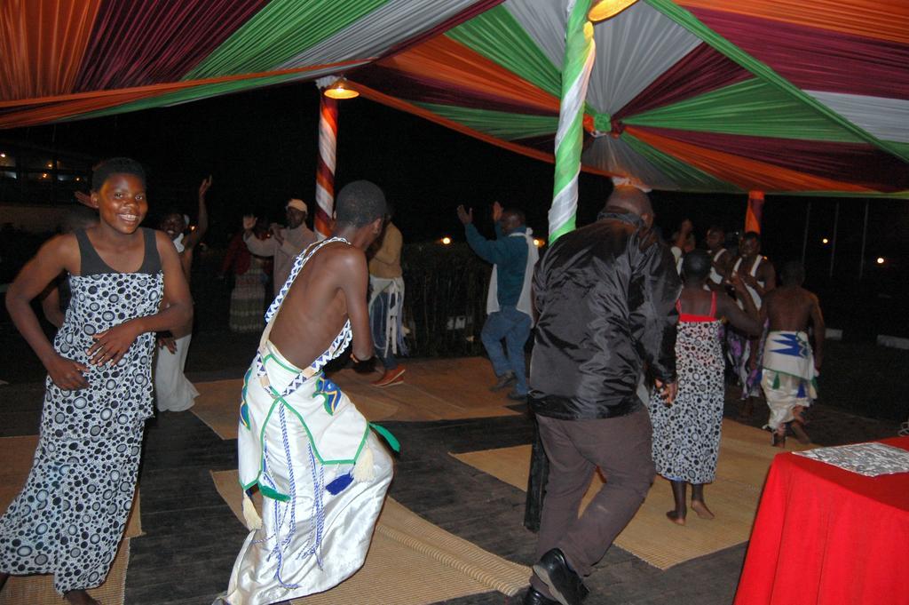 Le Bambou Gorilla Lodge Kinigi Екстериор снимка